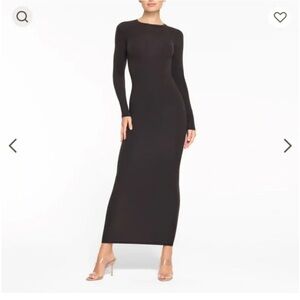 NEW SKIMS Fits Everybody Crew Neck Long Sleeve Dress